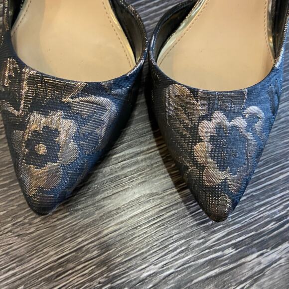 Jessica Simpson Livvy Pointed Toe Pumps Black Gold Foil Floral Print Size 8.5 - Picture 7 of 12
